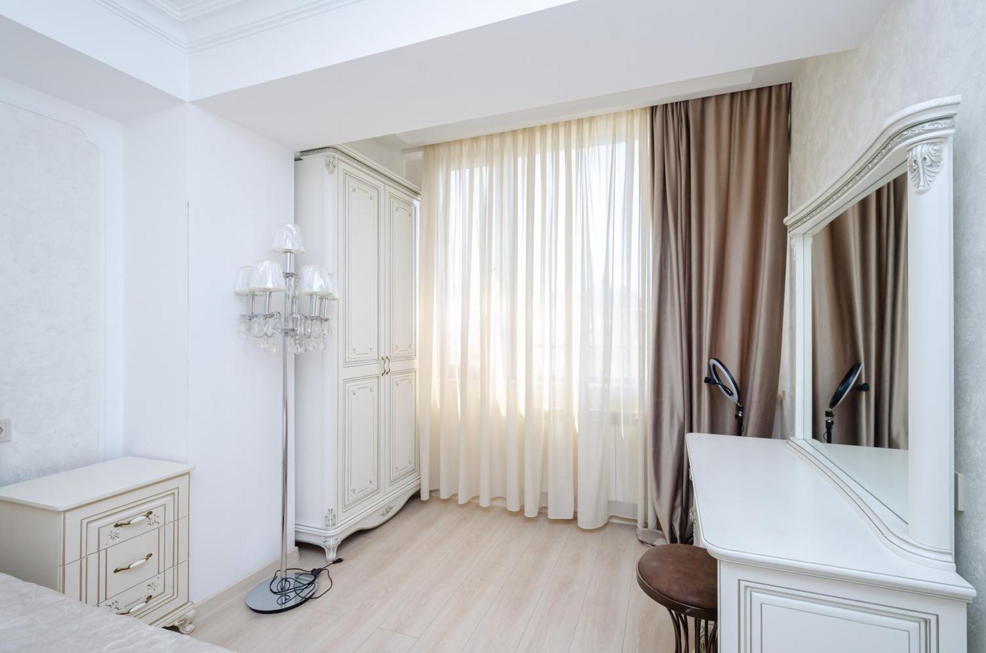 5A Beautiful Apartment In The Center Of The Capital Photo Original Ereván Exterior foto